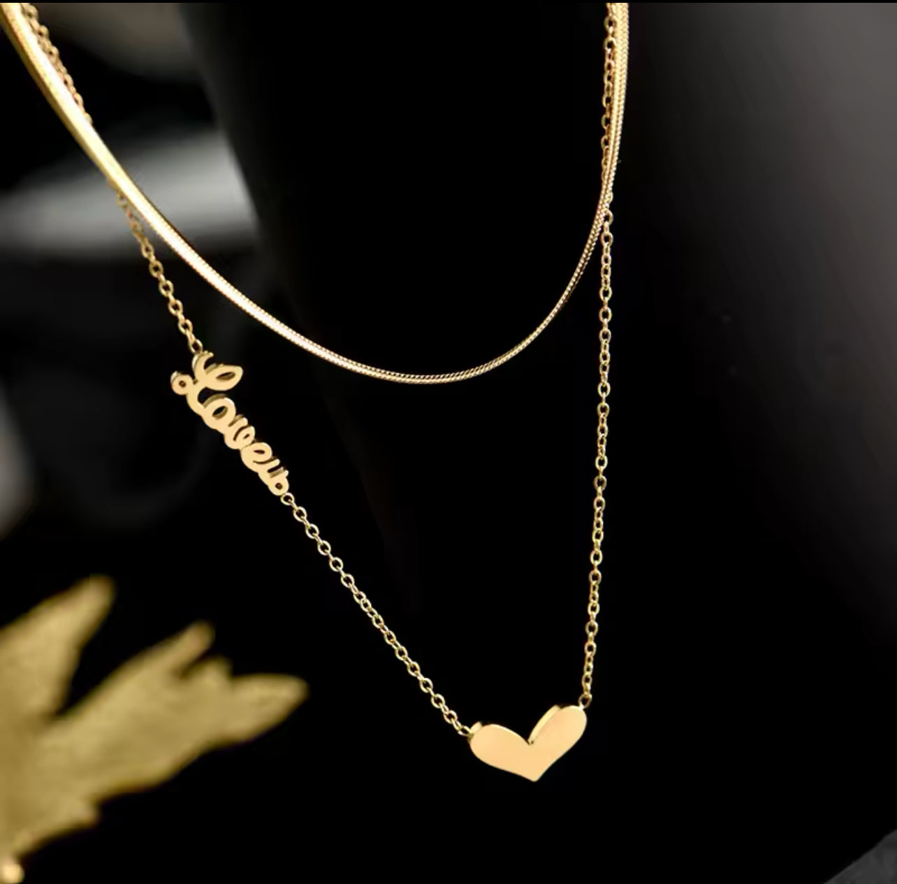 Collar doble dorado Love