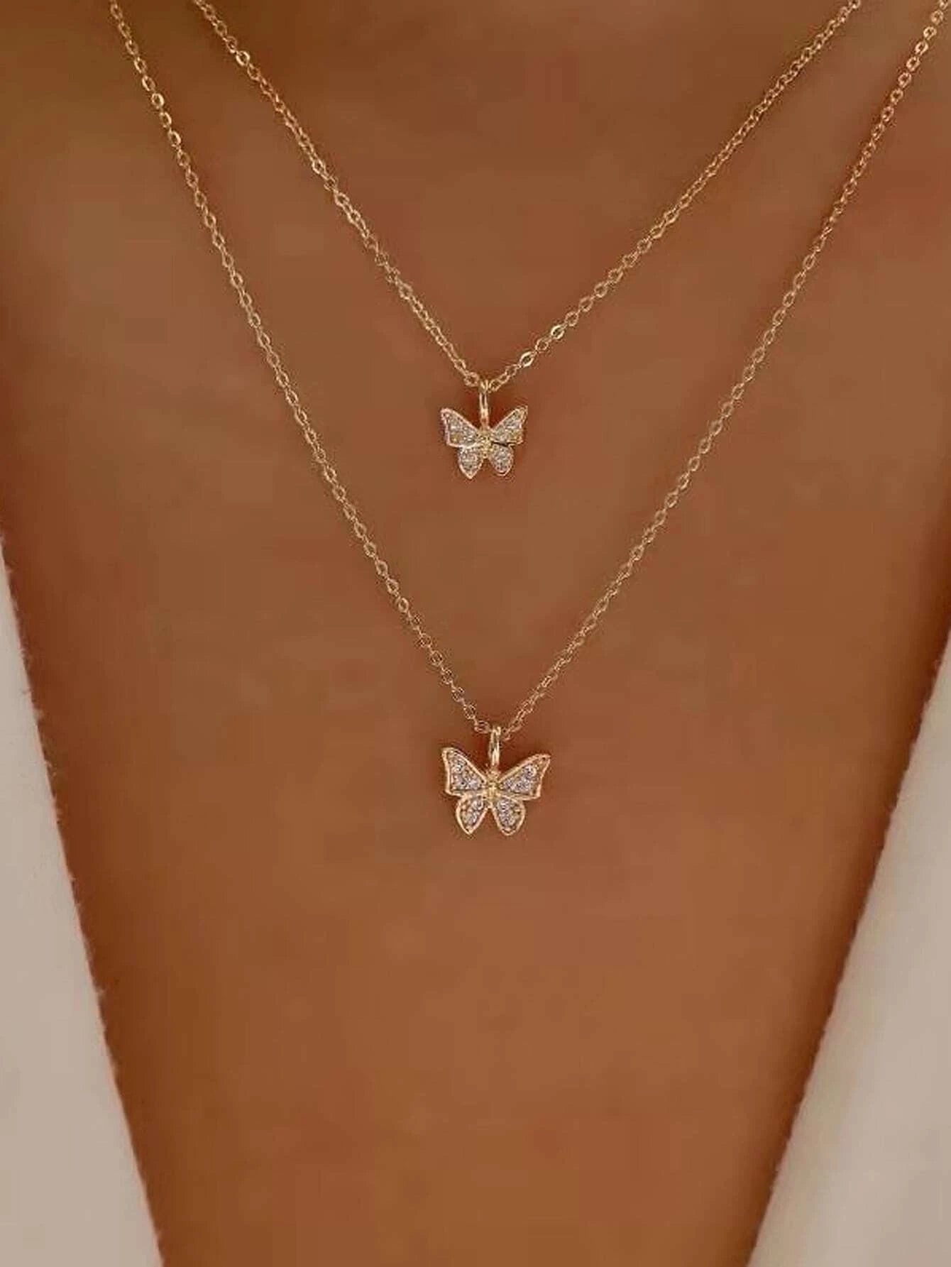 Collar doble Dorado y Plateado con dijes de mariposa