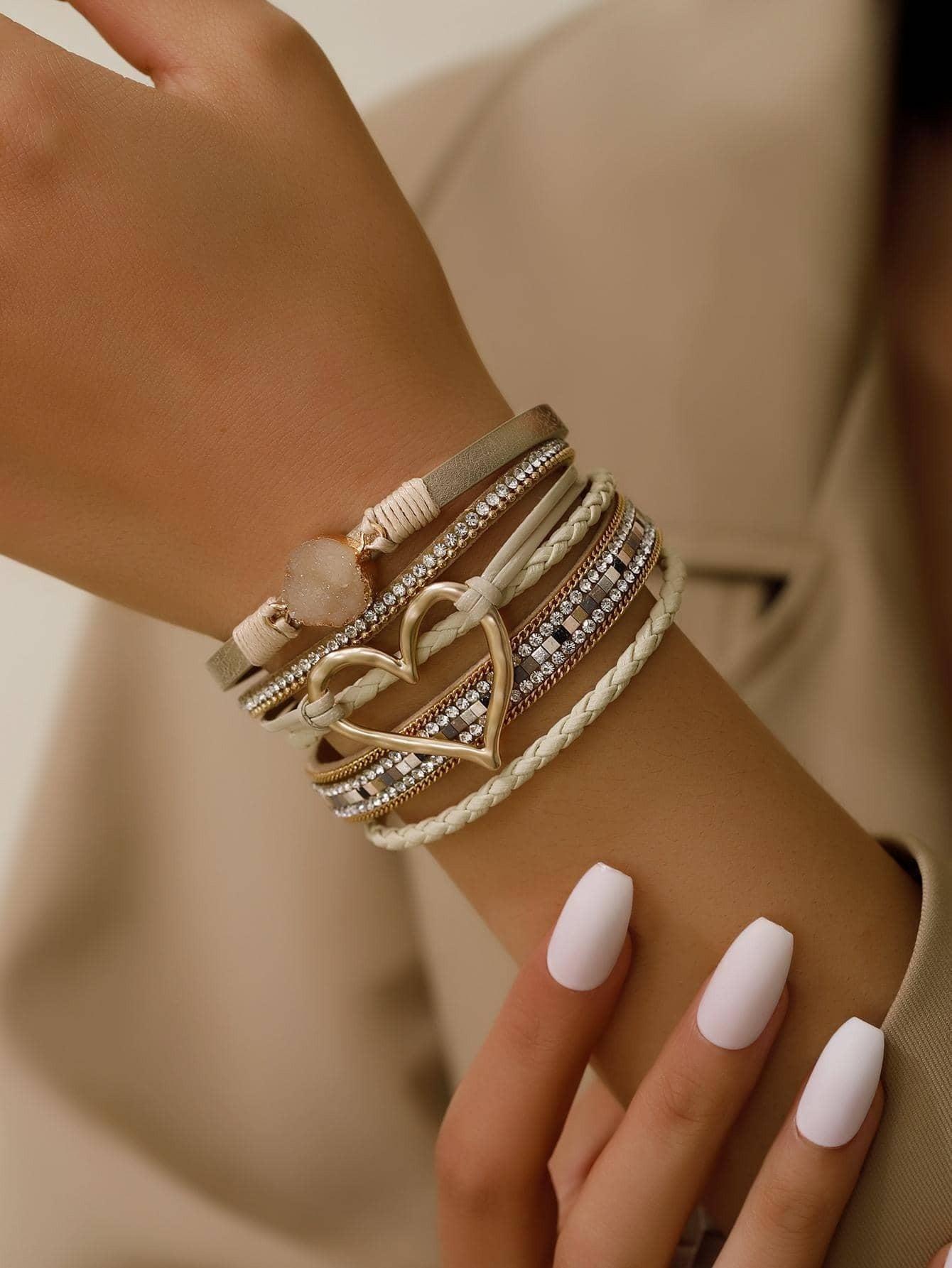 Pulsera a capas Katia con adorno de corazón