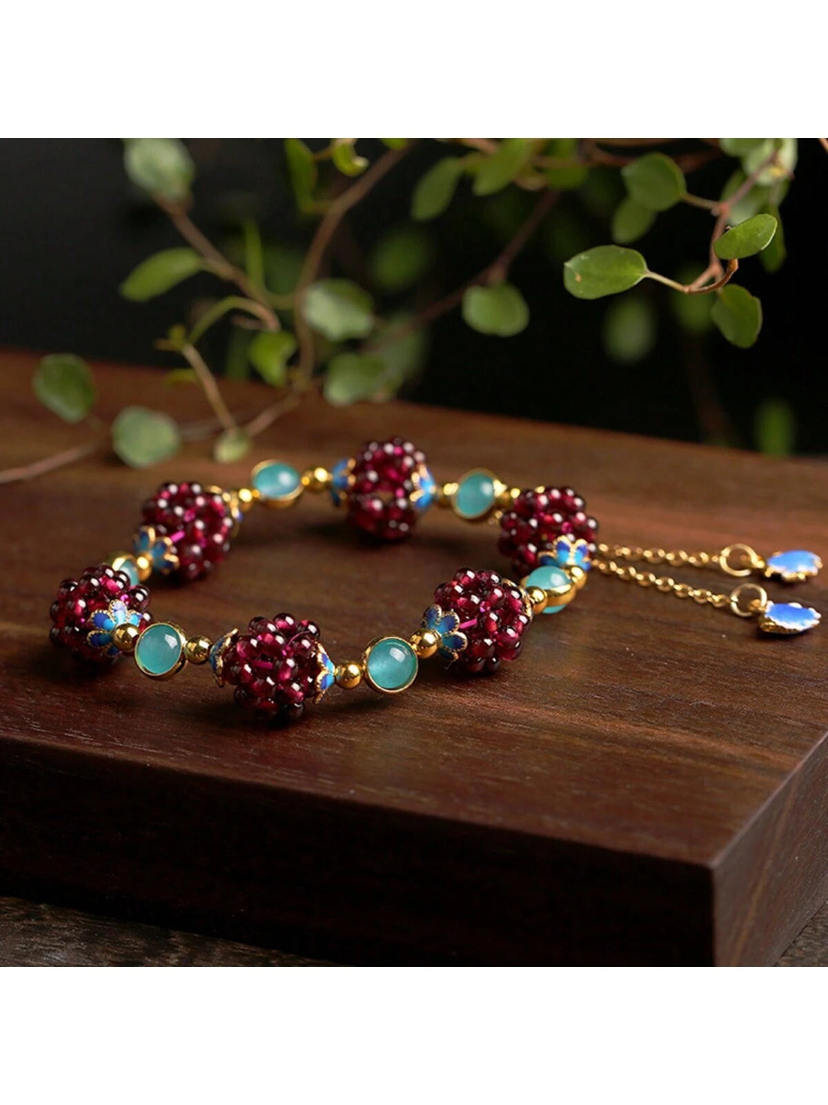 Pulsera hematita y granate Lylice