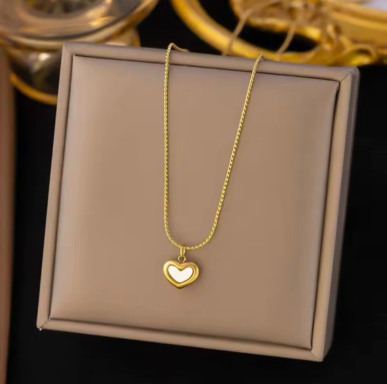 Collar con Corazón Lucienne