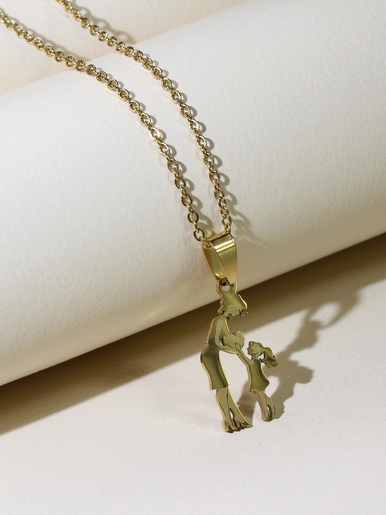 Collar Mommy en Acero Inoxidable Dorado