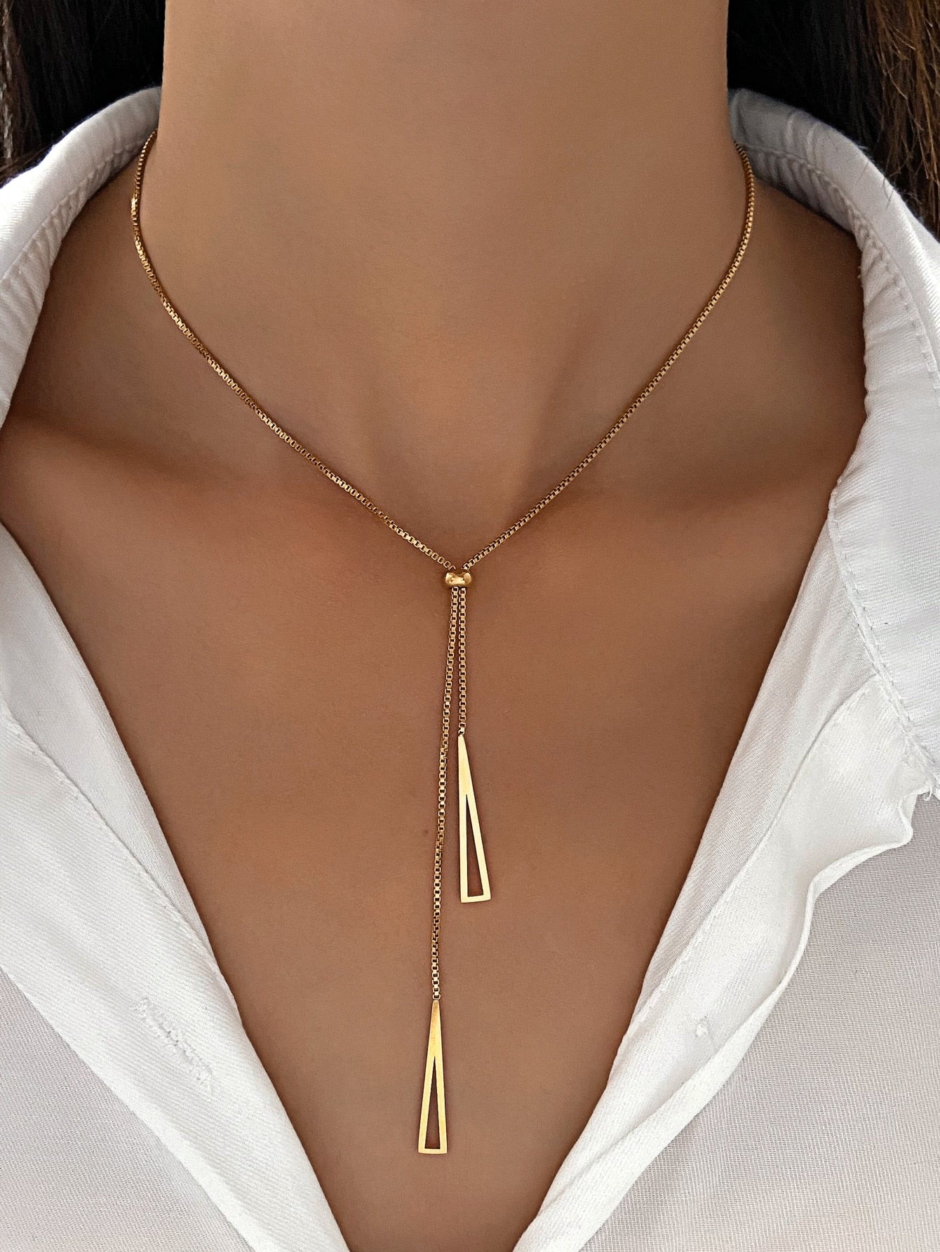 Collar Minimalista Sara Dorado