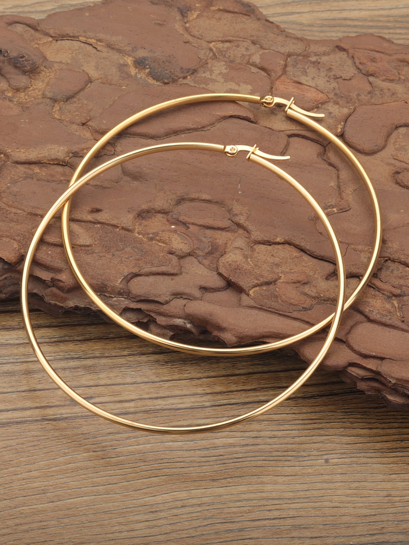 Pendientes Minimalistas Grandes en Acero Inoxidable