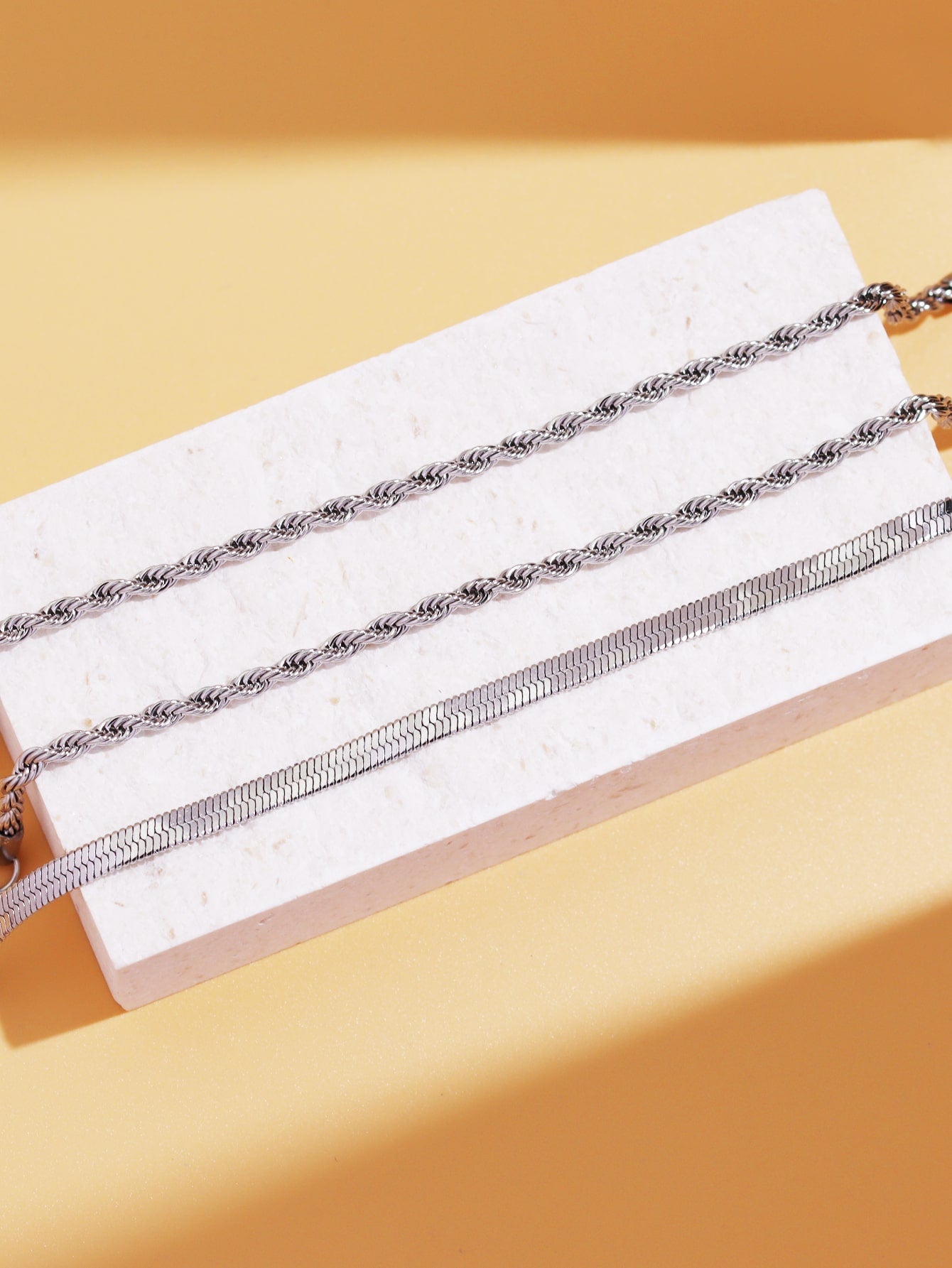 Set de pulseras 3 piezas Minimalistas en Acero Inoxidable, Trío de pulseras