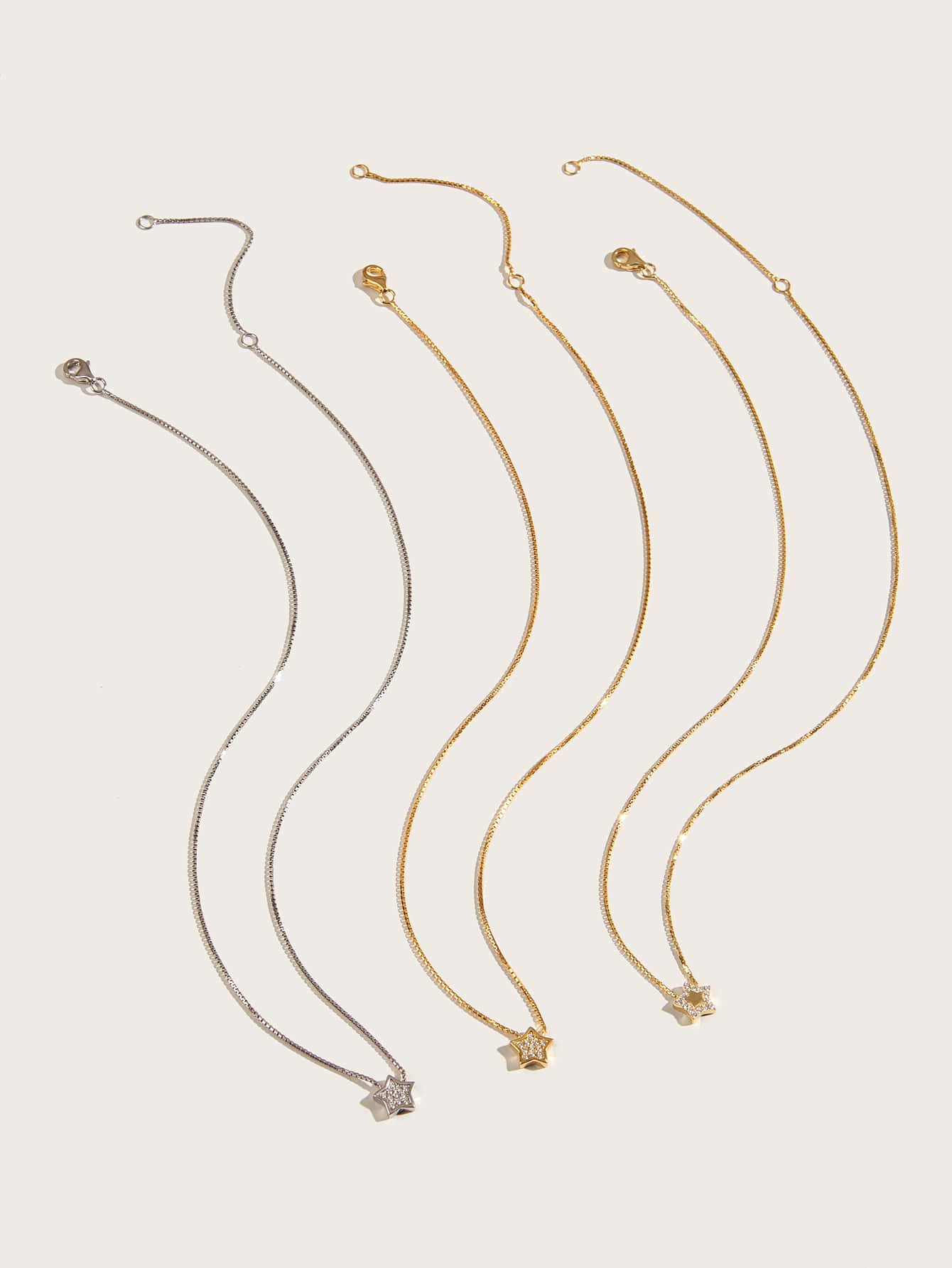 Collar de Plata con dije de estrella Dorado