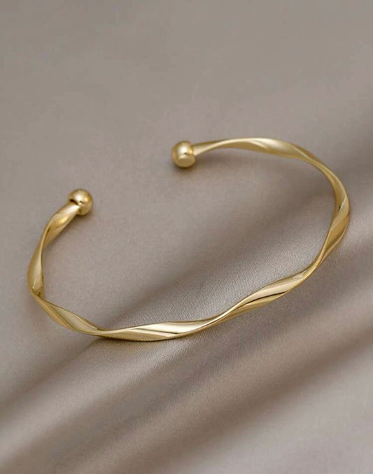 Brazalete Fiorela Dorado