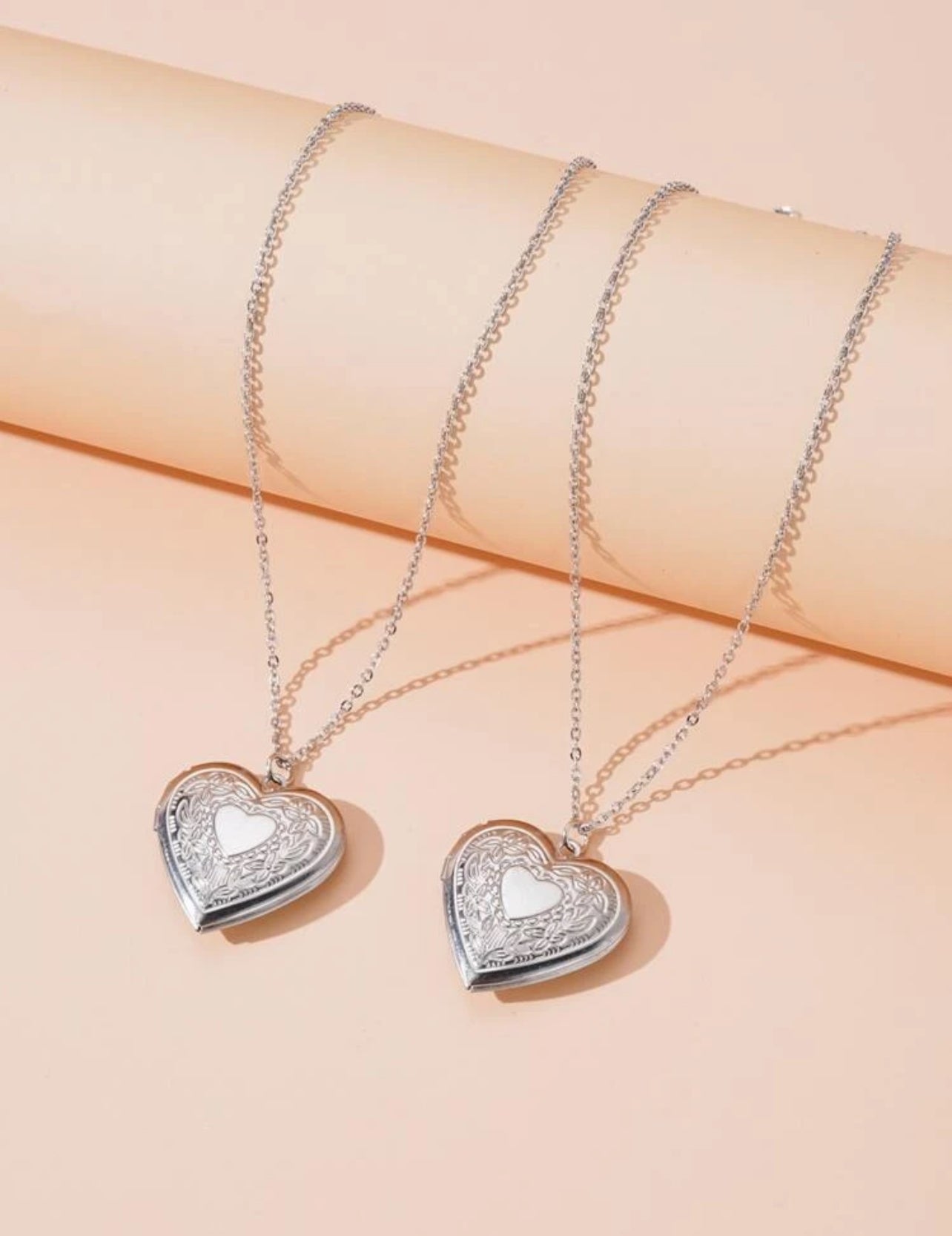 Set de collar relicario corazón 2 piezas para parejas