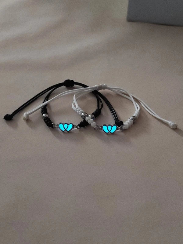 Pulsera para parejas brillante en oscuro con adorno de corazón 2 piezas