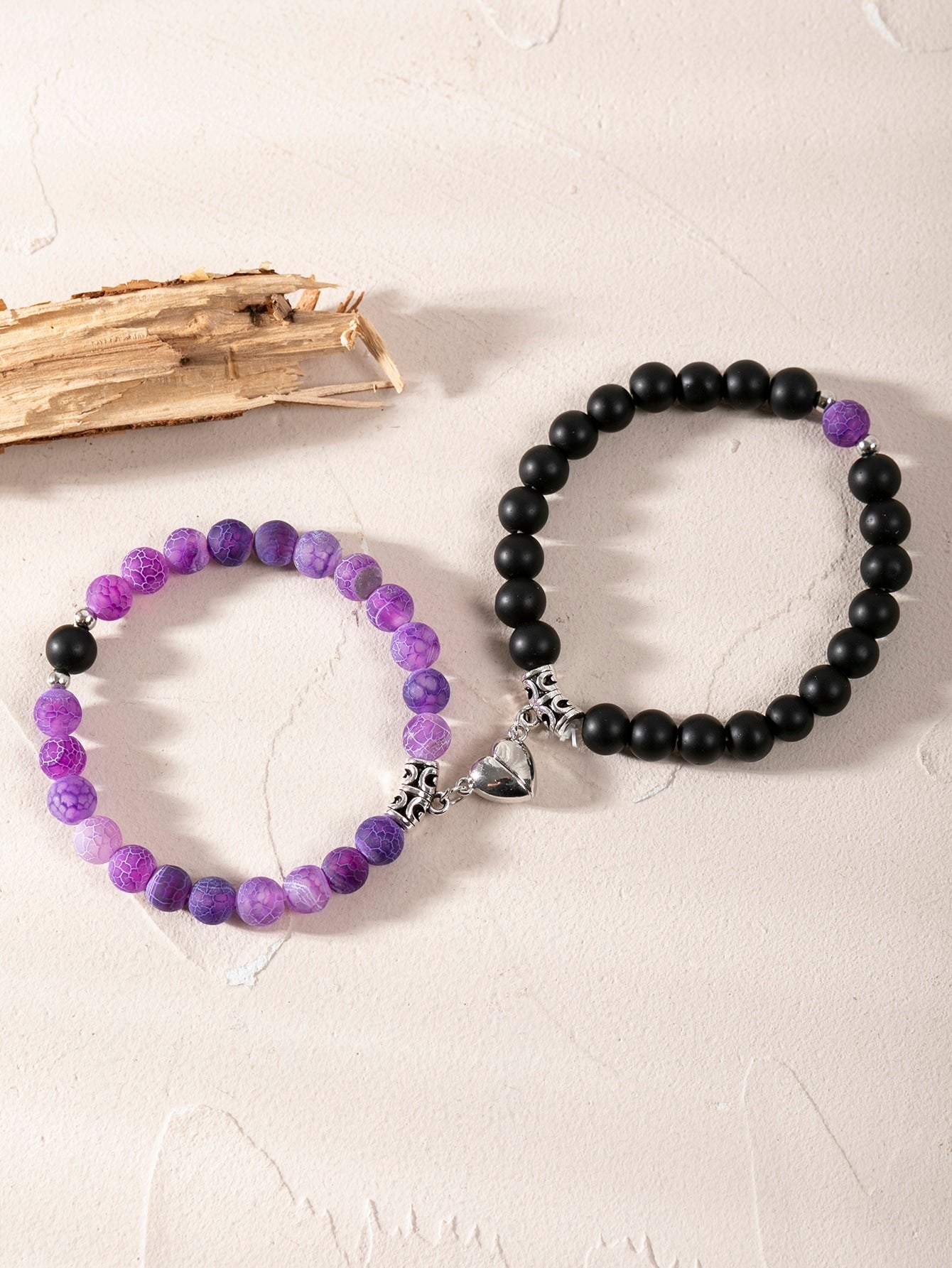 Pulsera con cuenta para parejas magnético con adorno de corazónnegro y morado